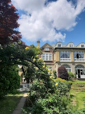 鳩山会館に投稿された画像（2022/5/22）