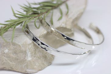 渋谷の彫金教室 studio crucible（スタジオ クルーシブル）に投稿された画像（2022/8/28）