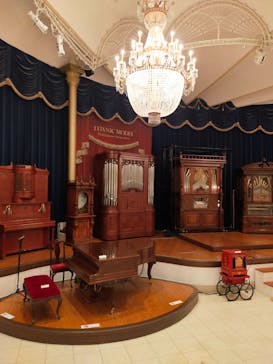 河口湖 音楽と森の美術館に投稿された画像（2022/10/16）