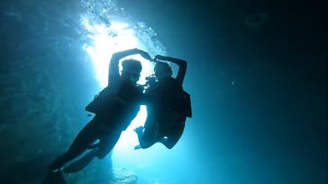 青の洞窟専門店　沖縄ダイビングショップ和に投稿された画像（2022/10/27）