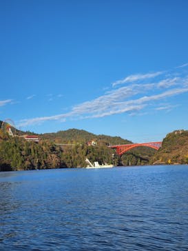 恵那峡遊覧船に投稿された画像（2022/11/8）