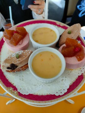 ロイヤルウイングに投稿された画像（2022/11/16）