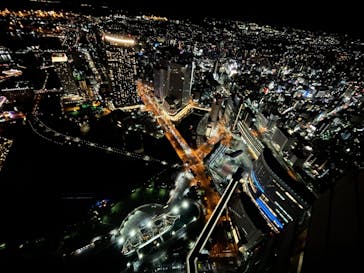 横浜ランドマークタワー 69階展望フロア スカイガーデンに投稿された画像（2022/12/25）