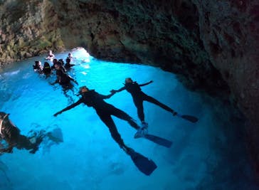 青の洞窟専門店　沖縄ダイビングショップ和に投稿された画像（2023/3/16）