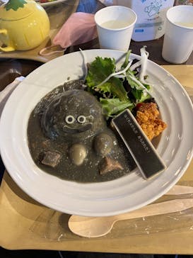 ニジゲンノモリに投稿された画像（2023/4/5）