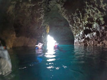 青の洞窟専門店　沖縄ダイビングショップ和に投稿された画像（2023/4/12）