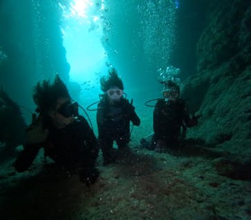 青の洞窟専門店　沖縄ダイビングショップ和に投稿された画像（2023/5/4）