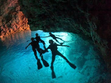 青の洞窟専門店　沖縄ダイビングショップ和に投稿された画像（2023/5/5）