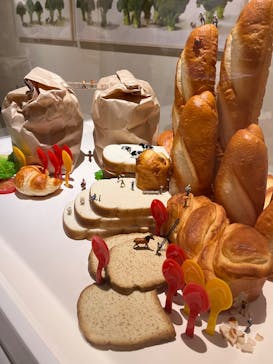 MINIATURE LIFE展 ー田中達也 見立ての世界ーに投稿された画像（2023/5/9）