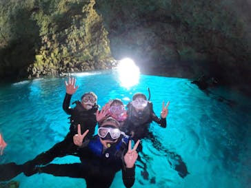 青の洞窟専門店　沖縄ダイビングショップ和に投稿された画像（2023/6/29）