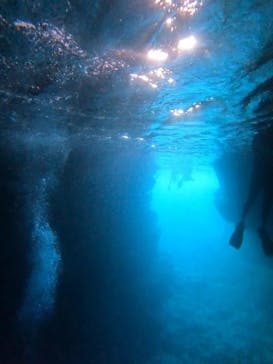 青の洞窟専門店　沖縄ダイビングショップ和に投稿された画像（2023/9/13）