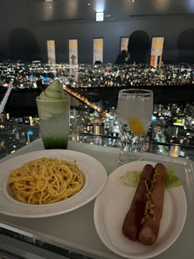 梅田スカイビル・空中庭園展望台に投稿された画像（2023/10/9）