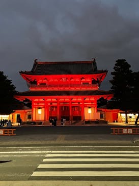 NAKEDヨルマイリ 2025-26 平安神宮に投稿された画像（2023/12/19）