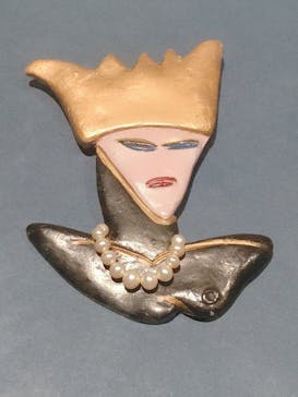 特別展　コスチュームジュエリー 美の変革者たち　シャネル、ディオール、スキャパレッリ　小瀧千佐子コレクションよりに投稿された画像（2024/2/18）