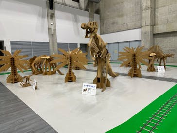 ダンボール恐竜遊園地に投稿された画像（2024/4/28）