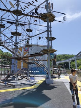 屋外アスレチック「HUGTRATOPS（ハグトラトプス）」に投稿された画像（2024/5/5）