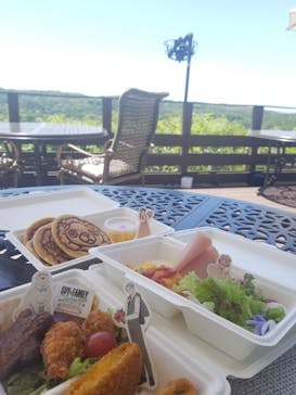 ニジゲンノモリに投稿された画像（2024/5/25）