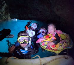 青の洞窟専門店　沖縄ダイビングショップ和に投稿された画像（2024/5/28）