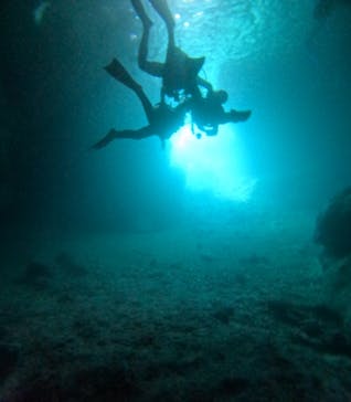 青の洞窟専門店　沖縄ダイビングショップ和に投稿された画像（2024/8/14）