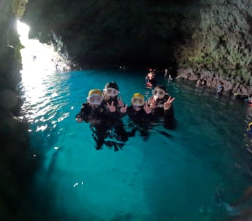 青の洞窟専門店　沖縄ダイビングショップ和に投稿された画像（2024/8/18）