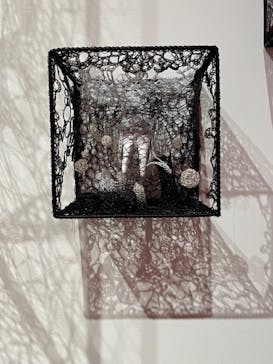 塩田千春　つながる私（アイ）　@大阪中之島美術館に投稿された画像（2024/10/4）