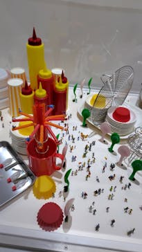 MINIATURE LIFE展 ー田中達也 見立ての世界ー　in　門司港レトロに投稿された画像（2024/10/7）