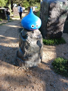 ニジゲンノモリに投稿された画像（2024/10/9）