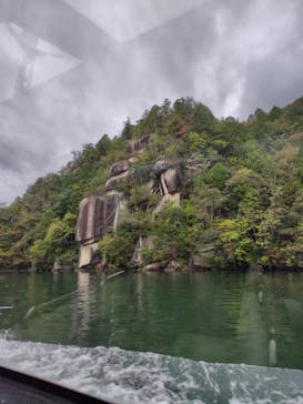 恵那峡遊覧船に投稿された画像（2024/10/19）