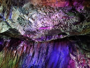 三段壁洞窟に投稿された画像（2024/11/22）