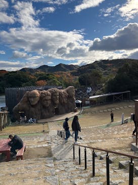 ニジゲンノモリに投稿された画像（2024/12/8）