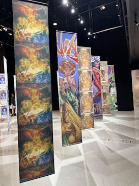 グラン・パレ・イマーシブ　永遠のミュシャに投稿された画像（2024/12/13）