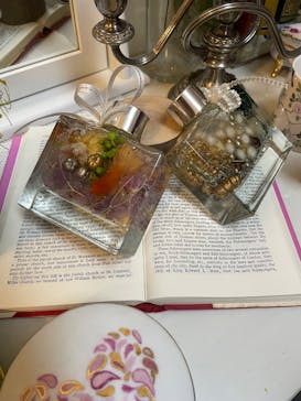 アジューレ(AZURE)に投稿された画像（2024/12/28）