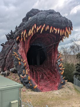 ニジゲンノモリに投稿された画像（2025/3/19）