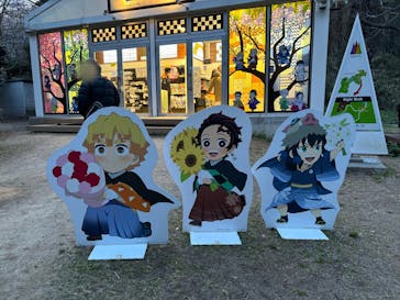 ニジゲンノモリに投稿された画像（2025/3/31）