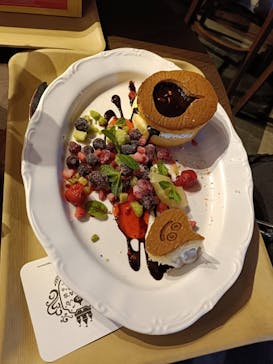 ニジゲンノモリに投稿された画像（2025/5/12）