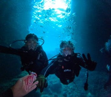 青の洞窟専門店　沖縄ダイビングショップ和に投稿された画像（2025/5/13）