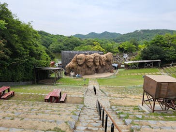 ニジゲンノモリに投稿された画像（2025/5/18）