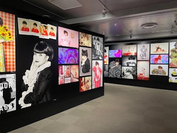 GLAM―黒柳徹子、時代を超えるスタイル―に投稿された画像（2025/5/30）