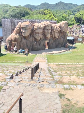 ニジゲンノモリに投稿された画像（2025/6/5）