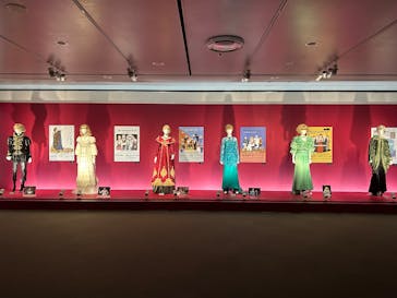 GLAM―黒柳徹子、時代を超えるスタイル―に投稿された画像（2025/6/7）