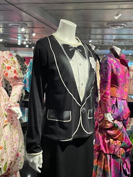 GLAM―黒柳徹子、時代を超えるスタイル―に投稿された画像（2025/6/14）