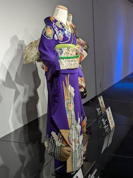 GLAM―黒柳徹子、時代を超えるスタイル―に投稿された画像（2025/6/17）