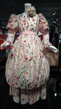 GLAM―黒柳徹子、時代を超えるスタイル―に投稿された画像（2025/6/29）