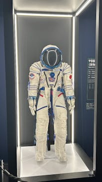 特別展「深宇宙展～人類はどこへ向かうのか」To the Moon and Beyond（日本科学未来館）に投稿された画像（2025/8/3）