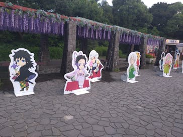 ニジゲンノモリに投稿された画像（2025/8/18）