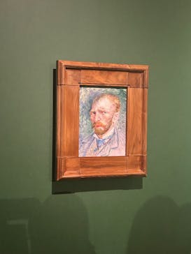 阪神・淡路大震災30年 　　大ゴッホ展　夜のカフェテラスに投稿された画像（2025/9/23）