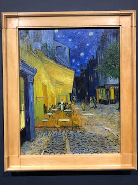 阪神・淡路大震災30年 　　大ゴッホ展　夜のカフェテラスに投稿された画像（2025/10/12）