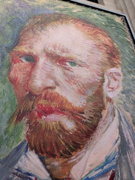 阪神・淡路大震災30年 　　大ゴッホ展　夜のカフェテラスに投稿された画像（2025/10/12）