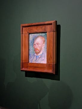 阪神・淡路大震災30年 　　大ゴッホ展　夜のカフェテラスに投稿された画像（2025/10/12）