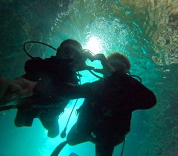 青の洞窟専門店　沖縄ダイビングショップ和に投稿された画像（2025/10/15）